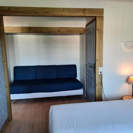 Hotel Des Iles Theix Zewnętrze zdjęcie
