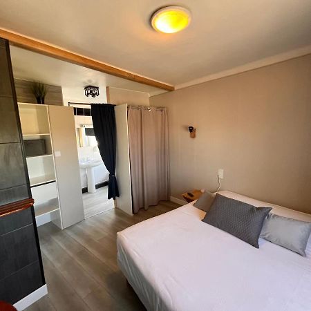 Hotel Des Iles Theix Zewnętrze zdjęcie
