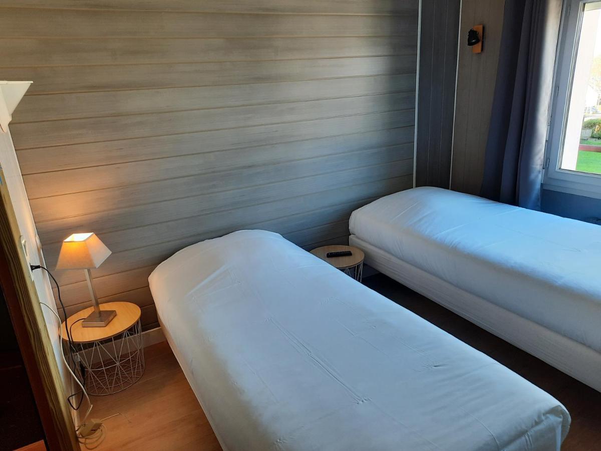 Hotel Des Iles Theix Zewnętrze zdjęcie